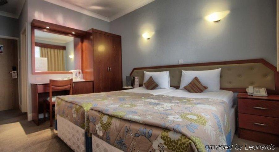 St Georgio Hostel Ilford Kültér fotó