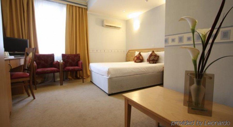 St Georgio Hostel Ilford Kültér fotó
