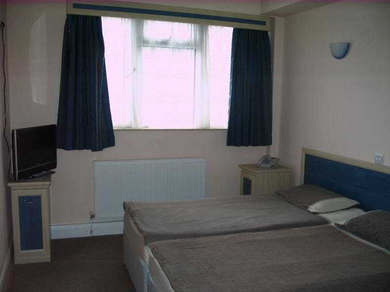 St Georgio Hostel Ilford Kültér fotó