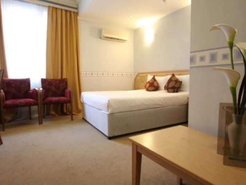 St Georgio Hostel Ilford Kültér fotó
