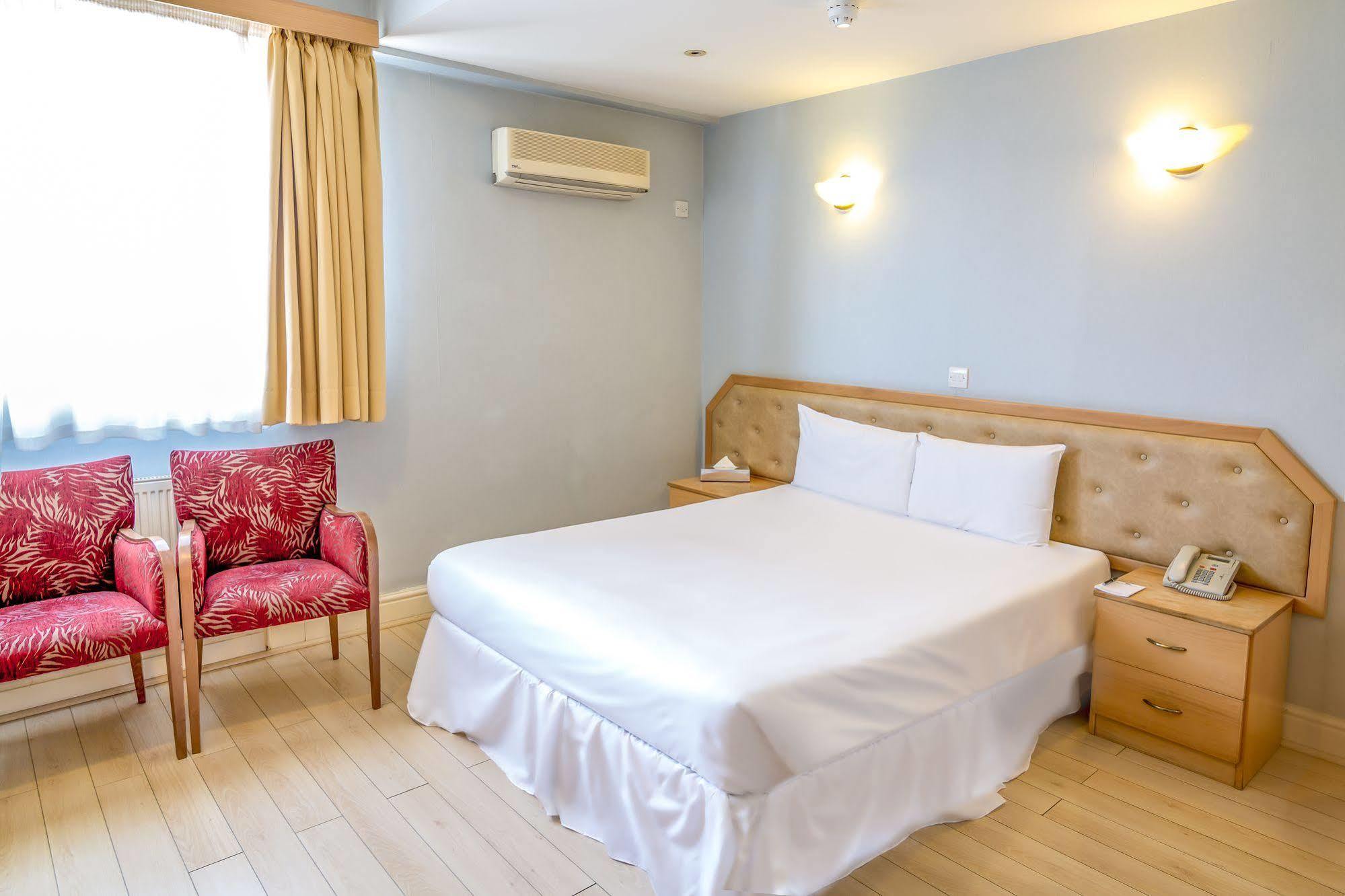 St Georgio Hostel Ilford Kültér fotó